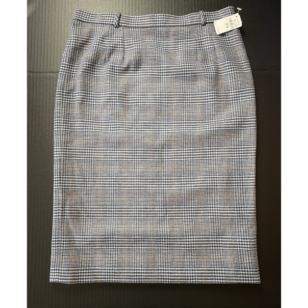 NWT 1970s Vintage André Laug Roma Navy Grey Plaid Skirt Neiman Marcus MSRP $3000